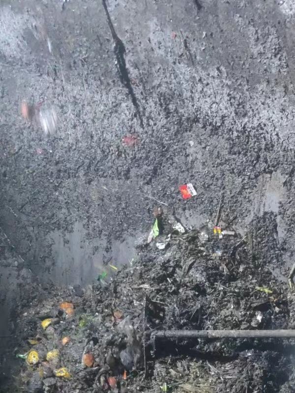 平和污水池清理